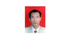 費松林.1992年－1996年任學(xué)校校長